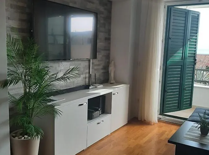 Gelic Μακάρσκα